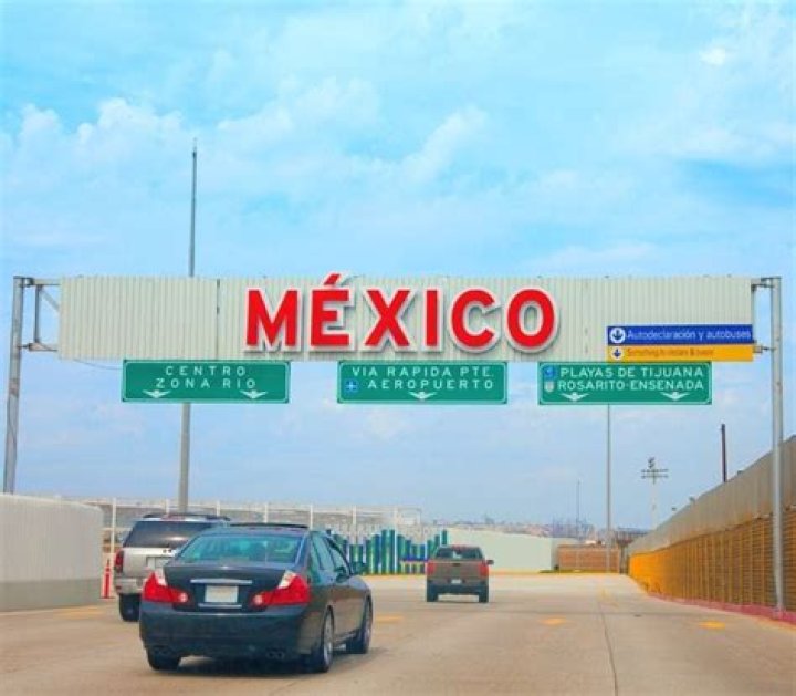 Can I buy Mexican auto insurance at the border?