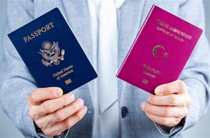 Does dual citizenship expire in Germany?